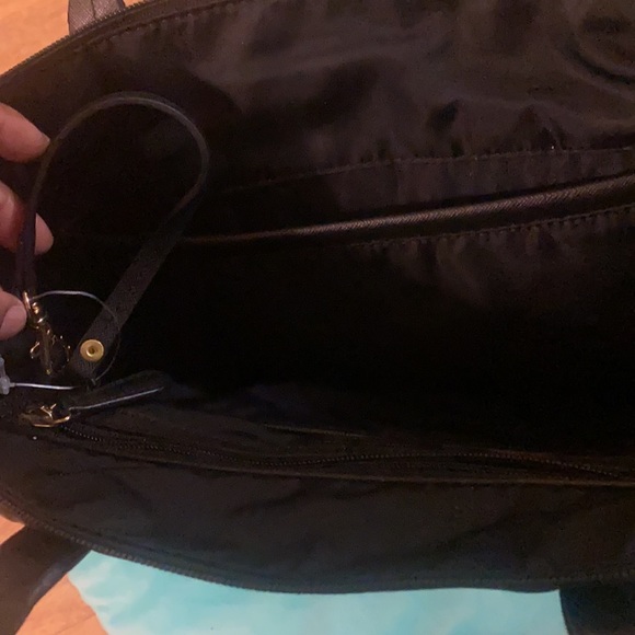 Michael Kors black bag with studded bottom - Picture 5 of 13